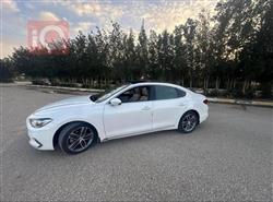 هيونداي أزيرا